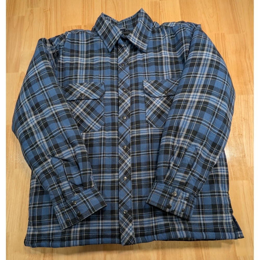 BC Clothing Men L Blue Plaid Quilted Flannel Jacket Snap Front Sherpa Lined NWT